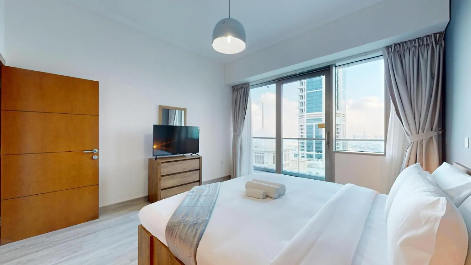 Ocean Heights - One Bed With City View Of Marina Dubai